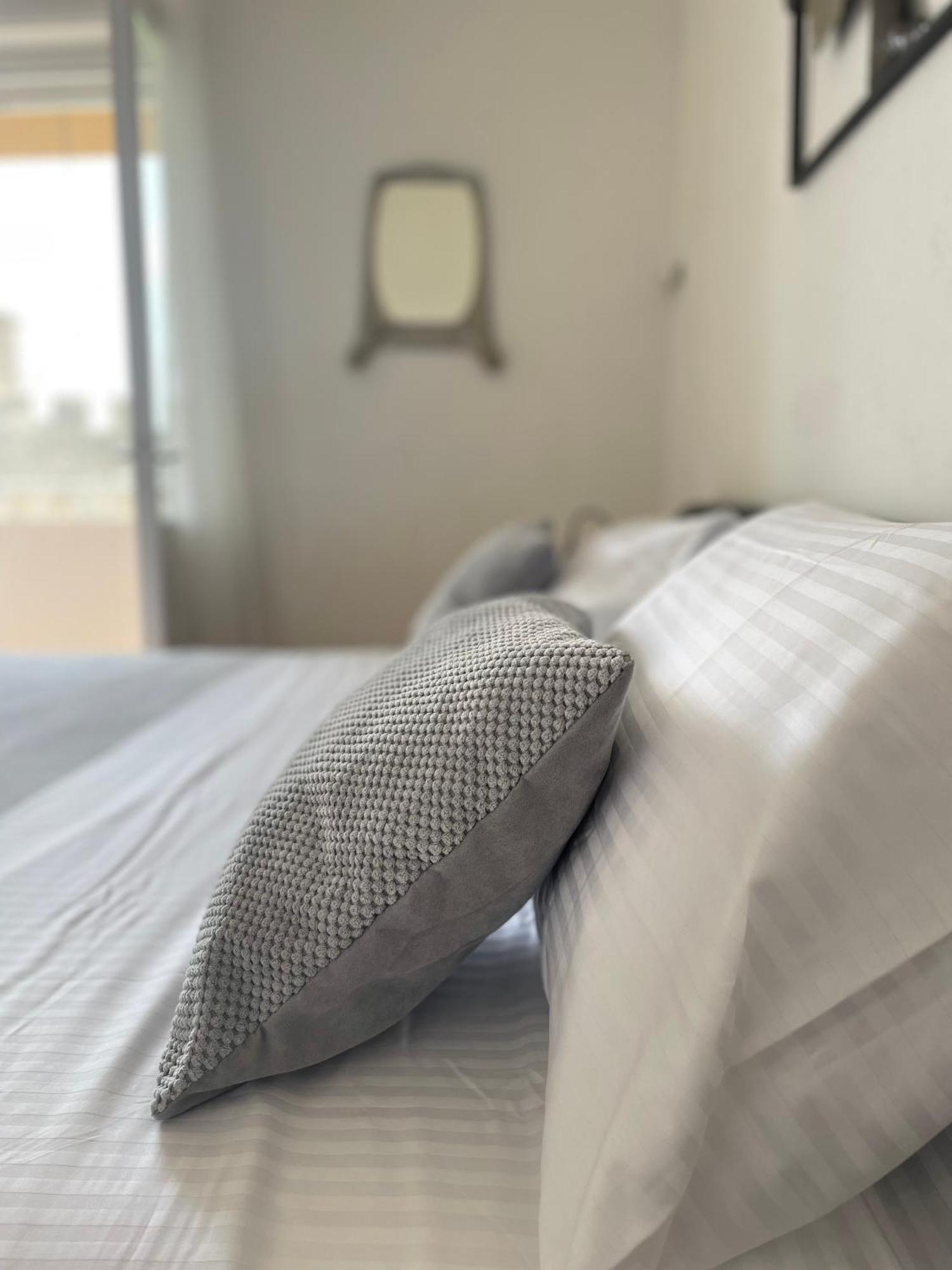 Dinka Old Town Apartment With Sea View トロギール エクステリア 写真