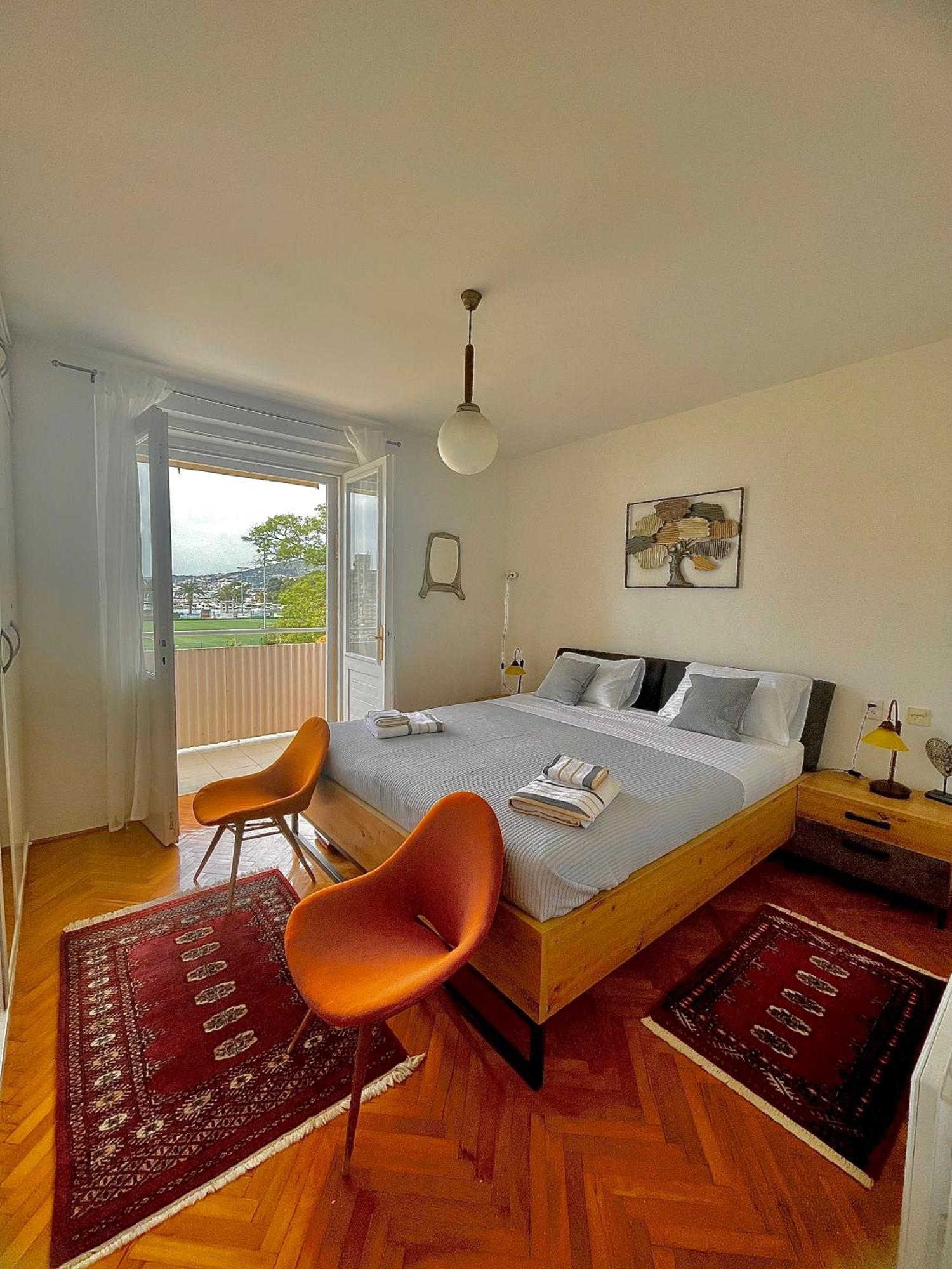 Dinka Old Town Apartment With Sea View トロギール エクステリア 写真